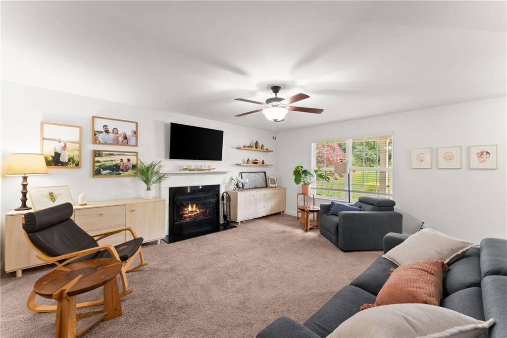 8817 Shallow Creek Trail