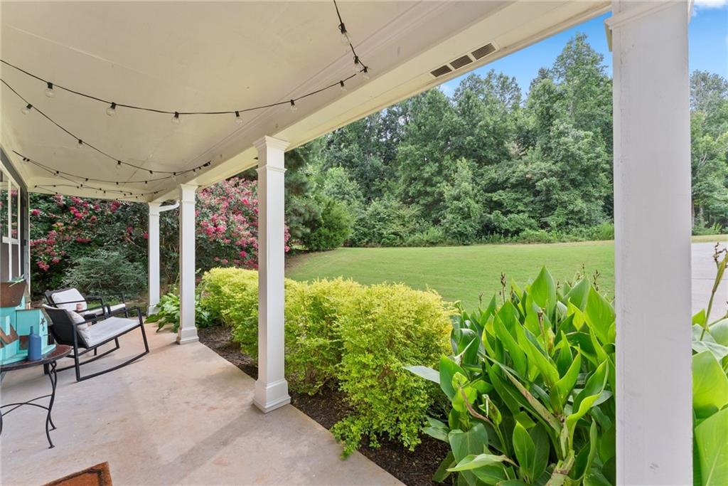 8817 Shallow Creek Trail