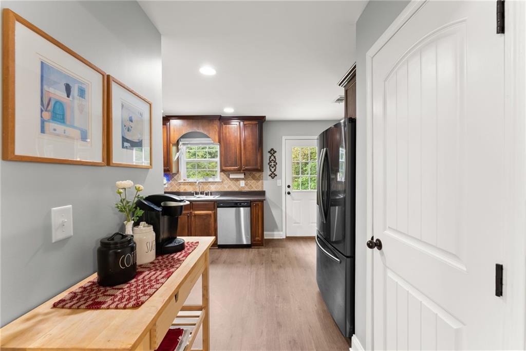 8817 Shallow Creek Trail