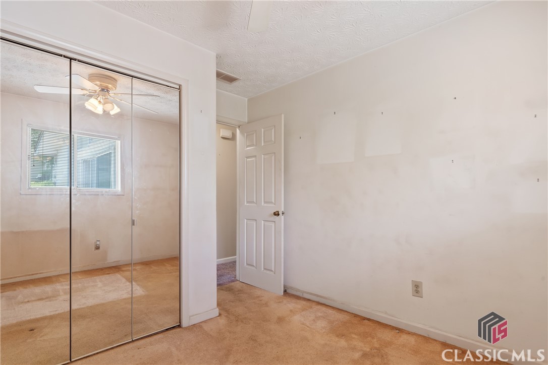 159 Lakeview Drive A