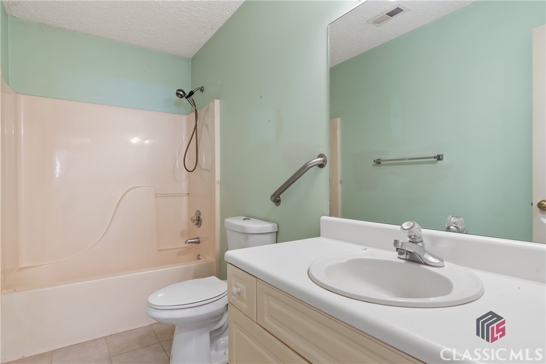 159 Lakeview Drive A