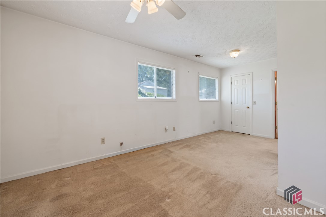 159 Lakeview Drive A