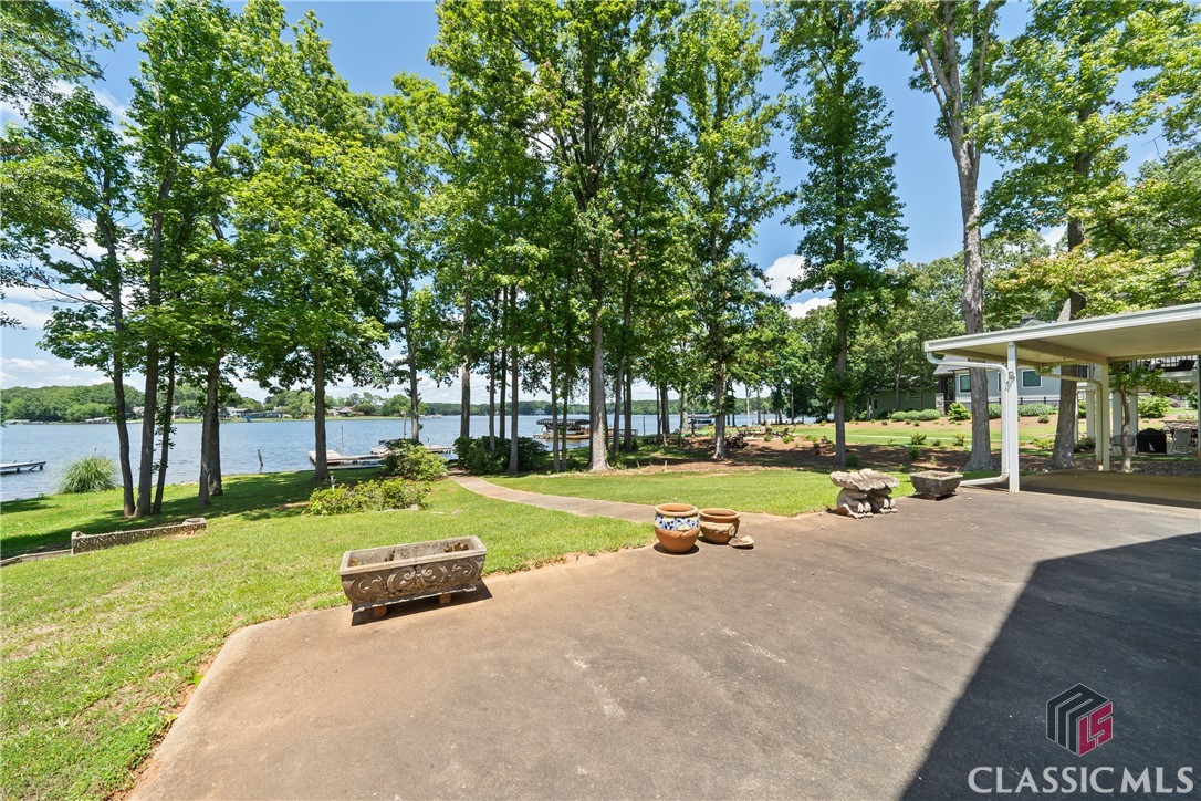 159 Lakeview Drive A