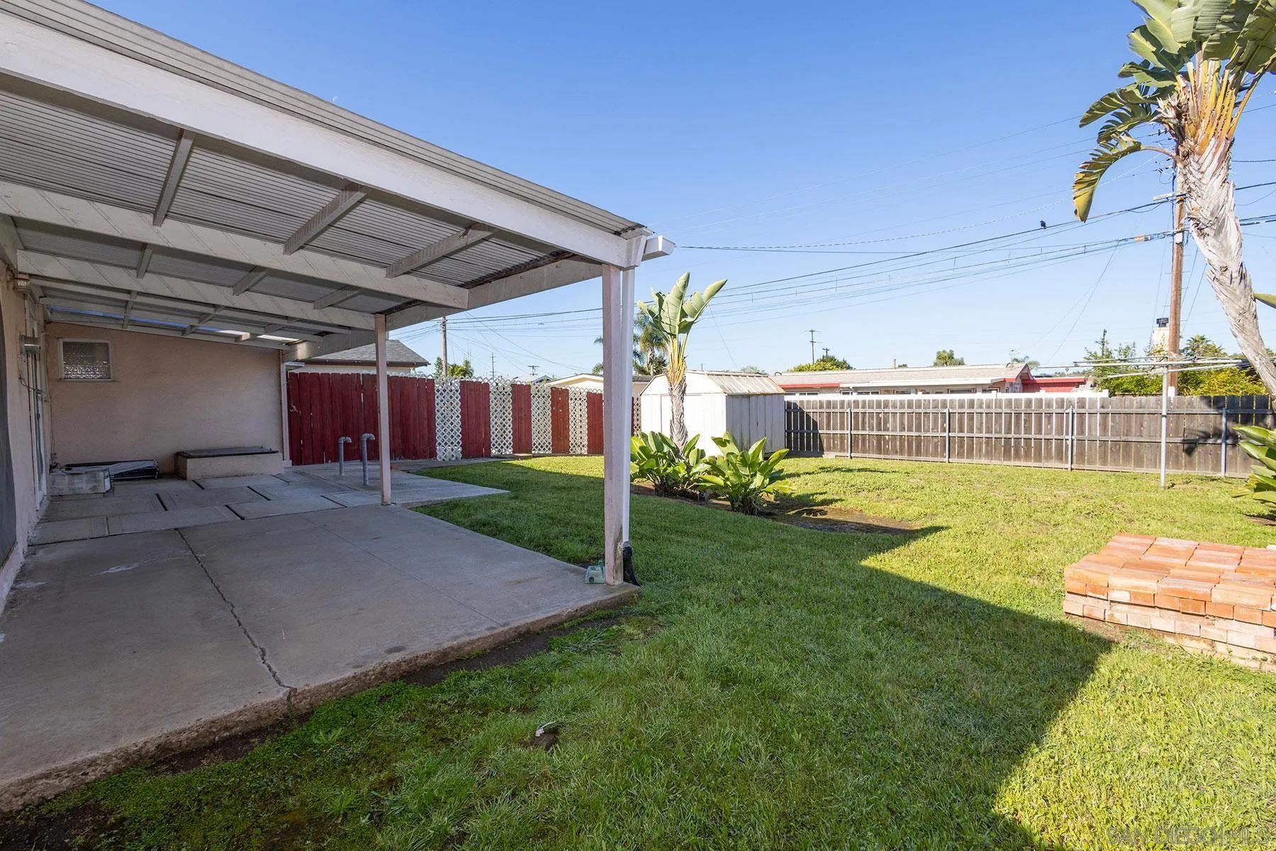 4682 Clairemont Dr