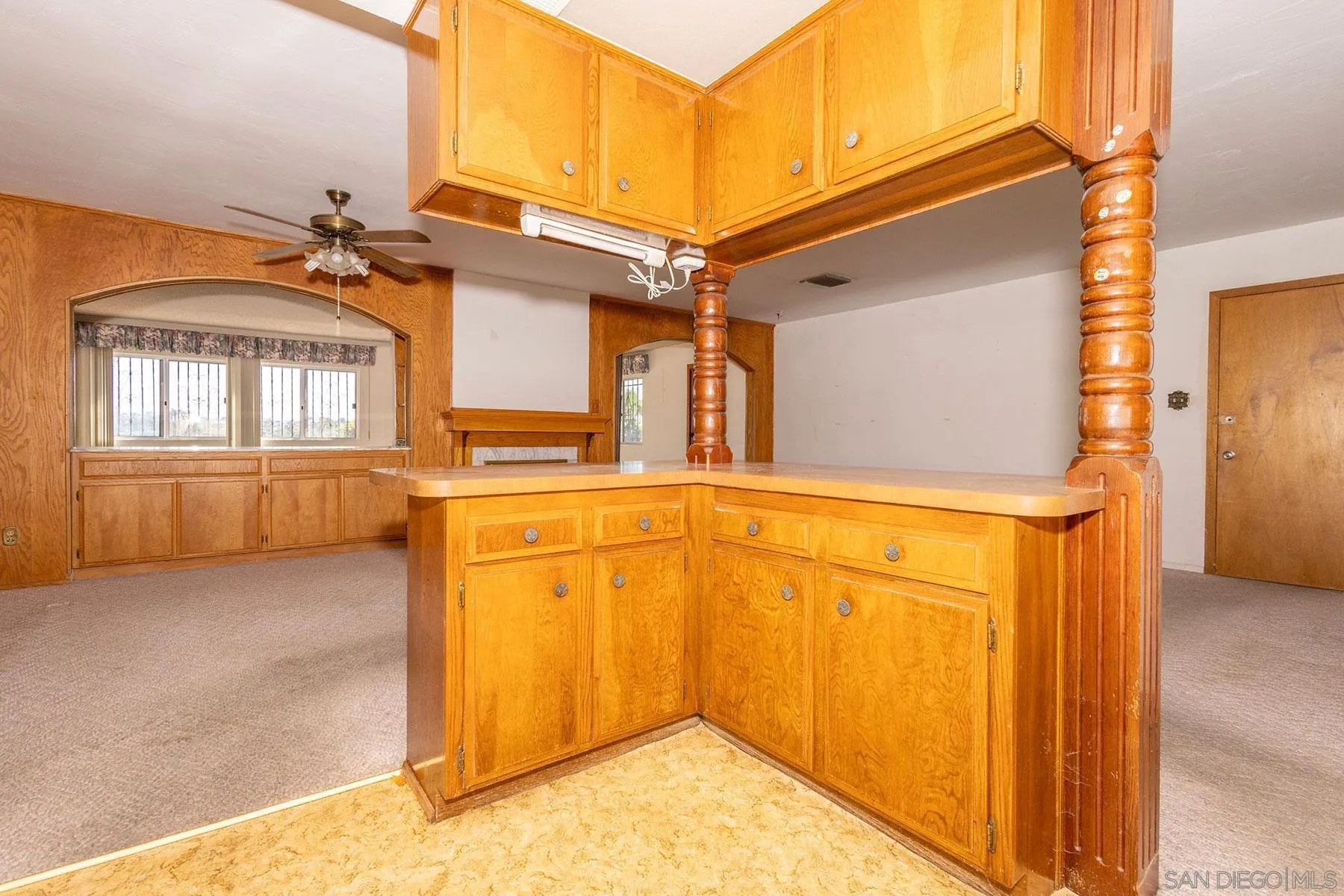 2585 Cowley Way