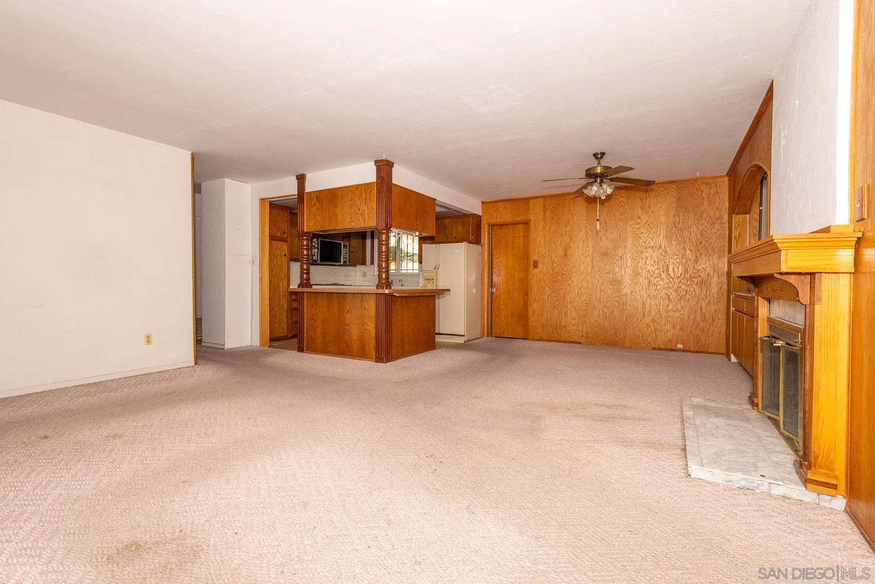 2585 Cowley Way