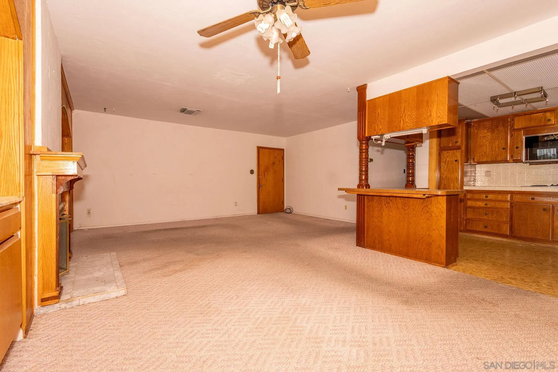 2585 Cowley Way