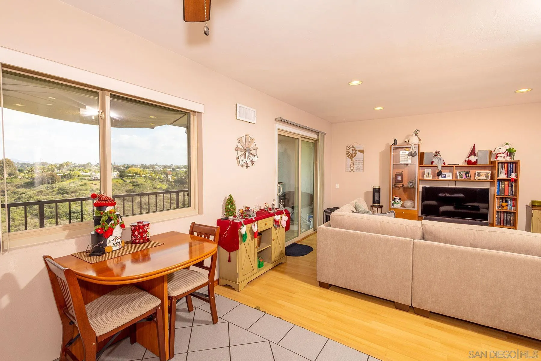 3085 Cowley Way Unit 33