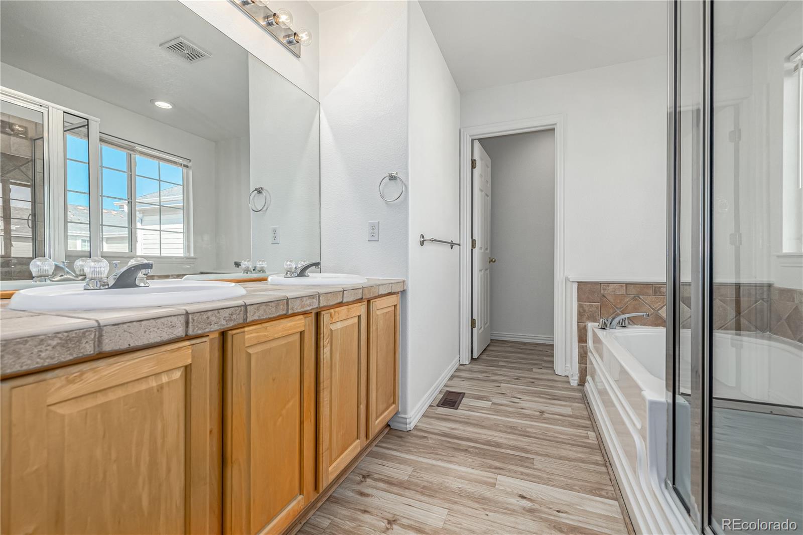 5155 W Quincy Avenue Unit: M-104