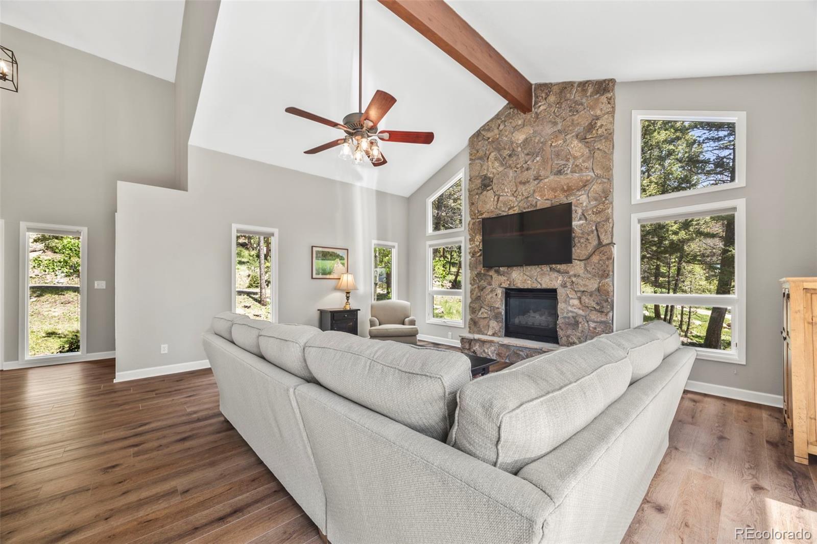 30866 Kings Valley Way