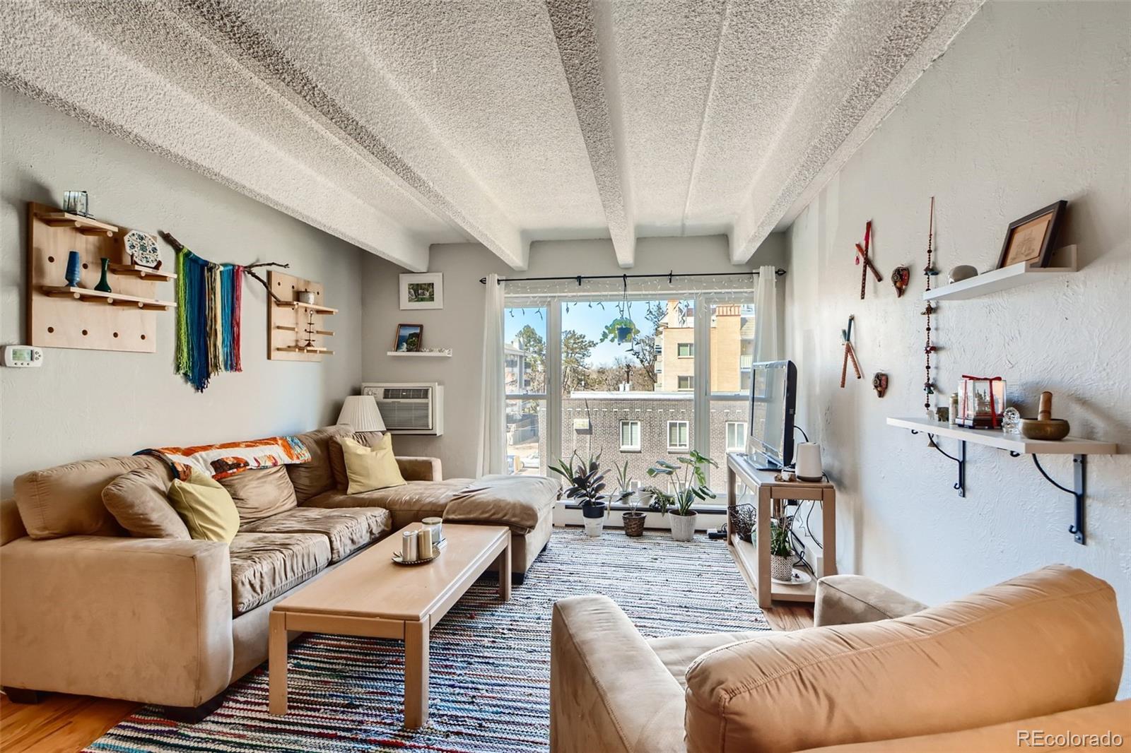 33 N Corona Street Unit: 404
