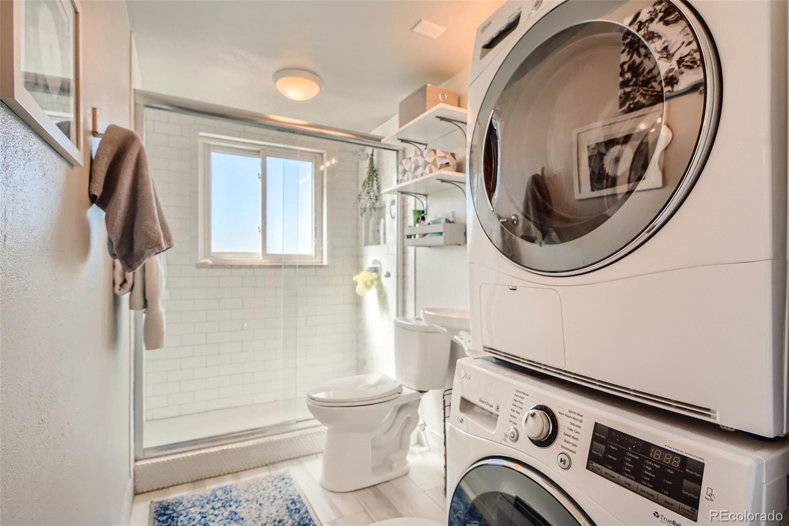 33 N Corona Street Unit: 404