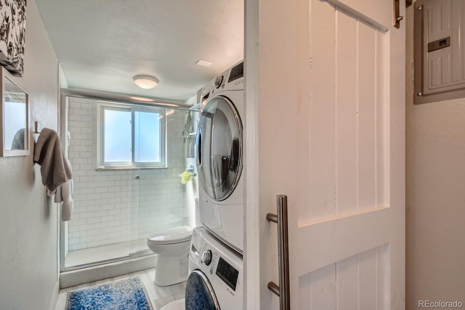 33 N Corona Street Unit: 404