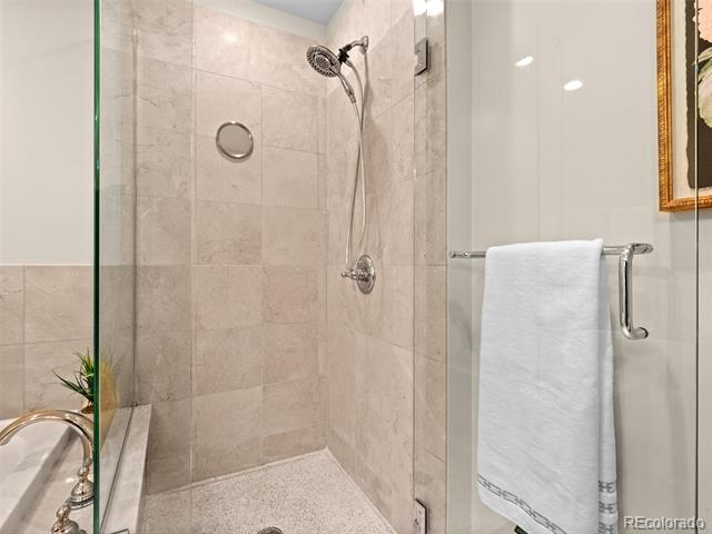 7220 W Bonfils Lane Unit: 205