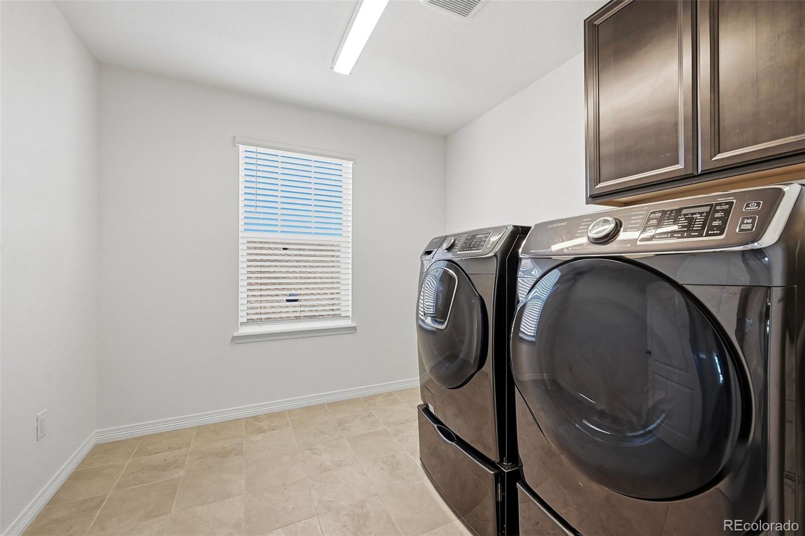 2531 E 163rd Place