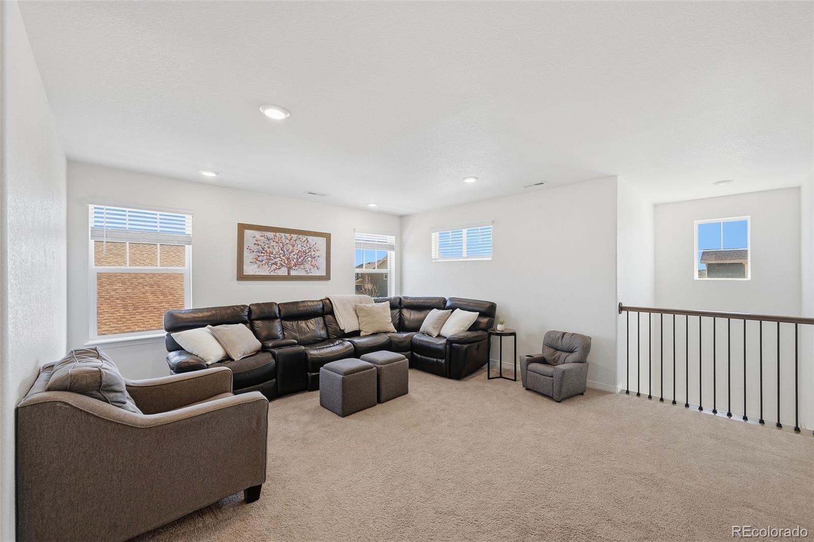 2531 E 163rd Place