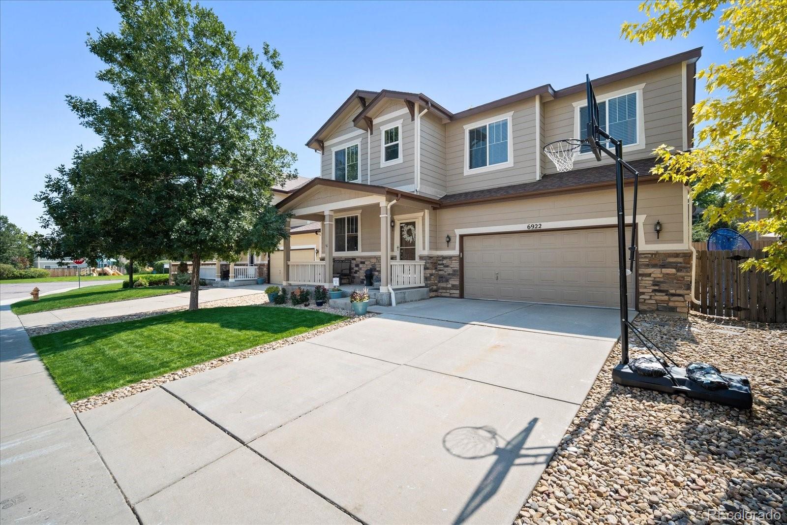 6922 W Chatfield Drive