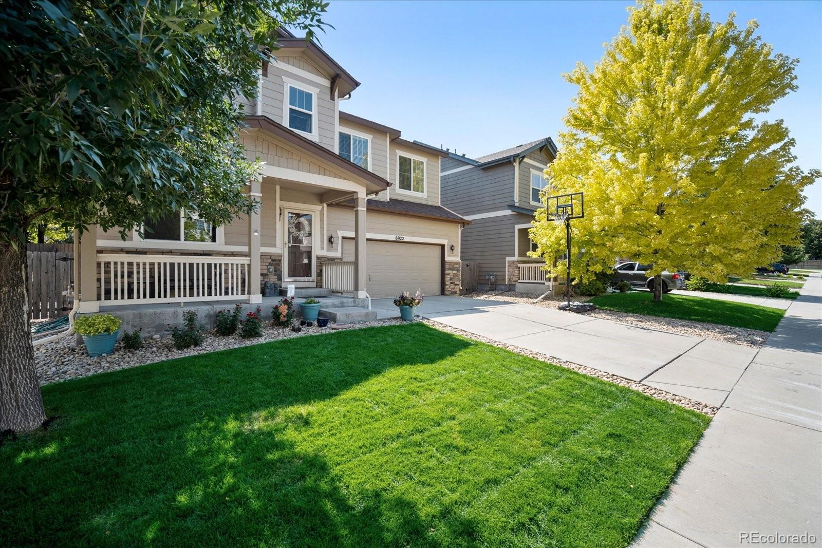 6922 W Chatfield Drive