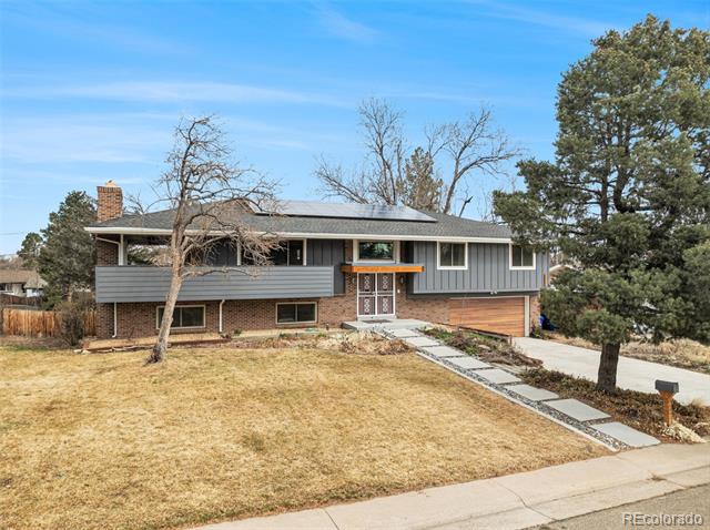 6169 W Roxbury Place