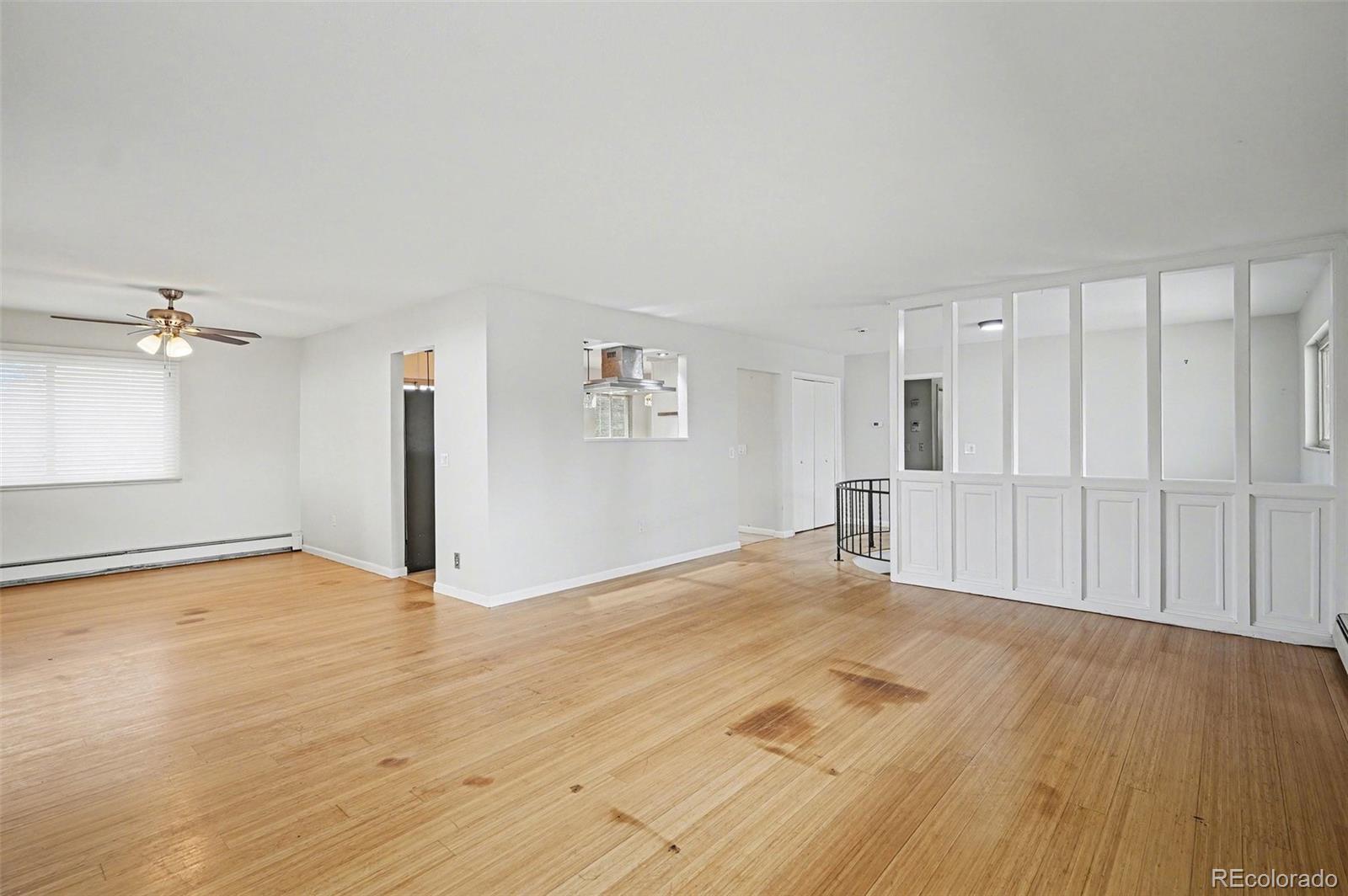 6169 W Roxbury Place