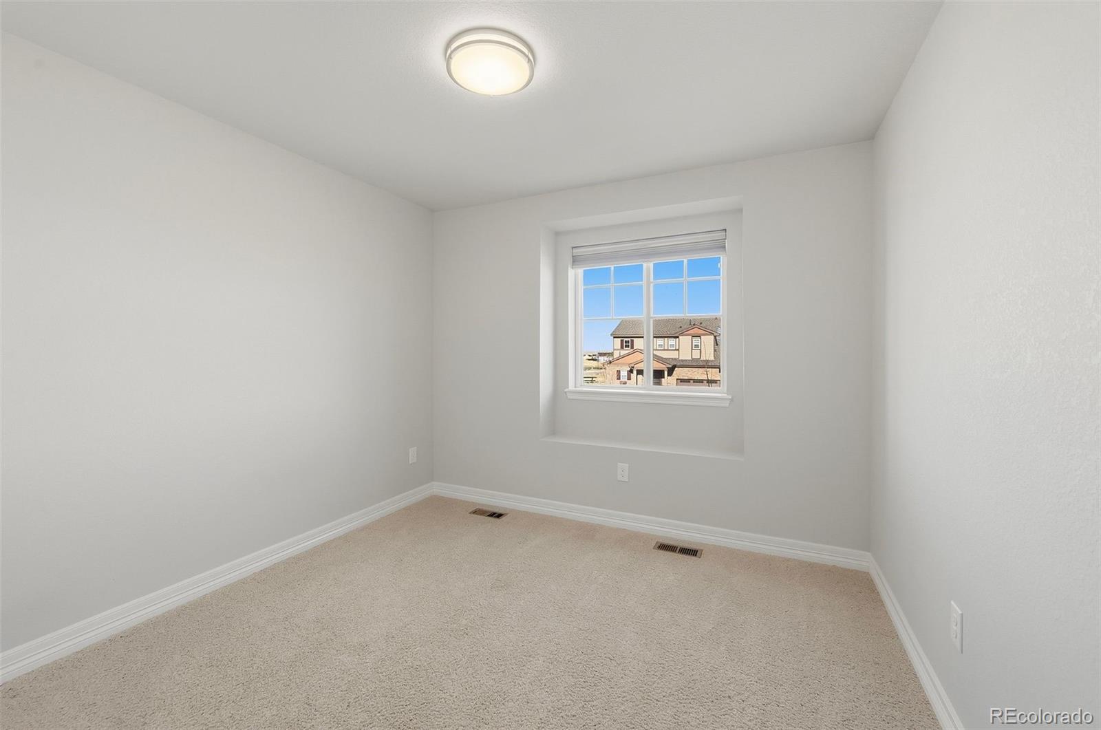 7363 S Scottsburg Way