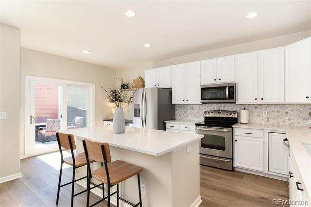 22725 E Ottawa Place