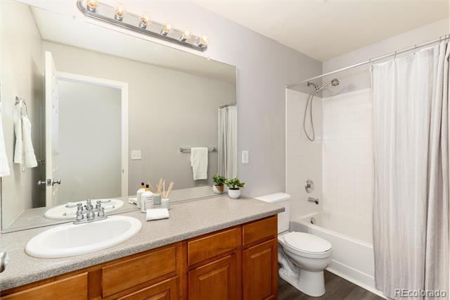 22725 E Ottawa Place