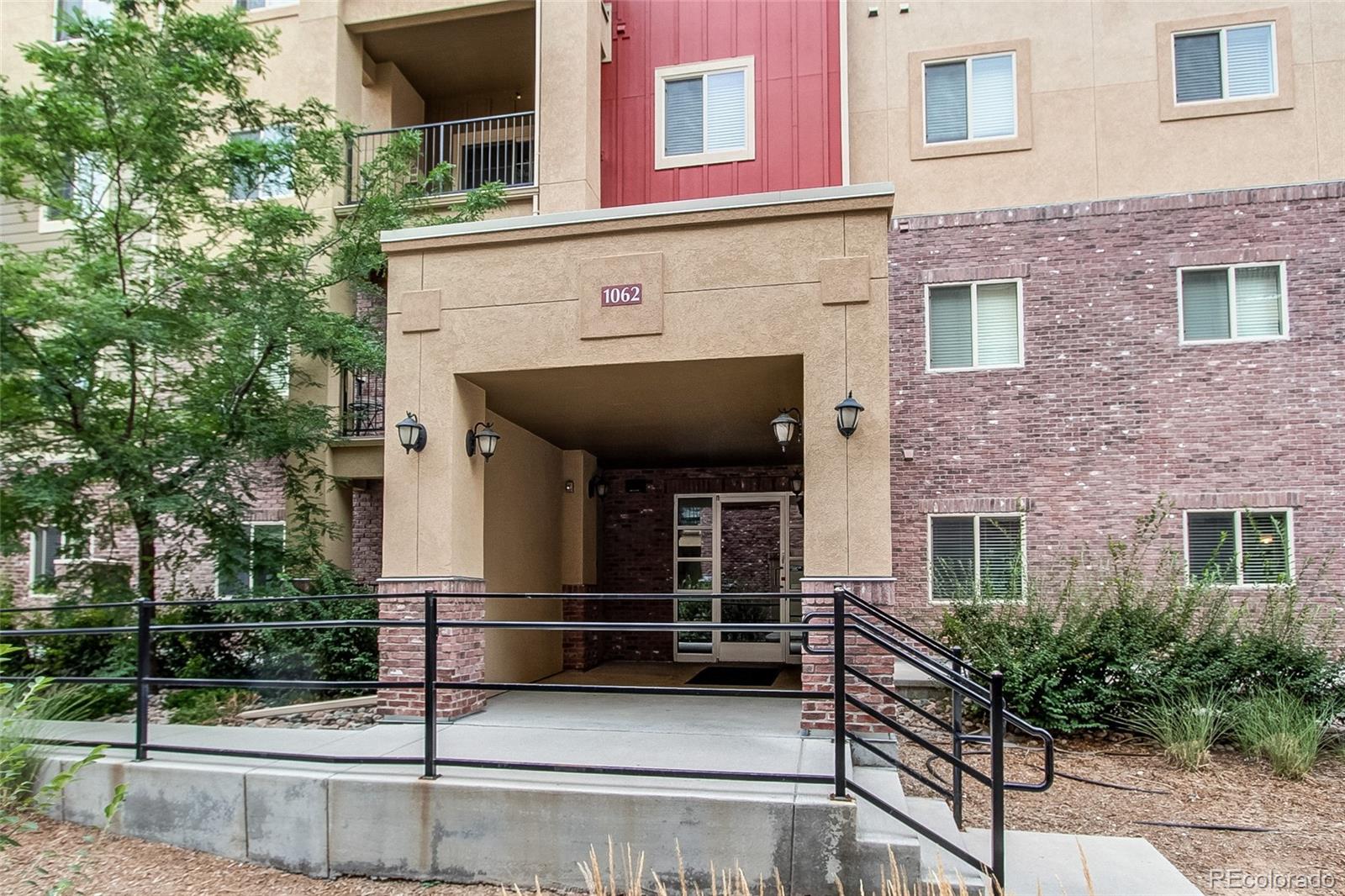 1062 Rockhurst Drive Unit: 102