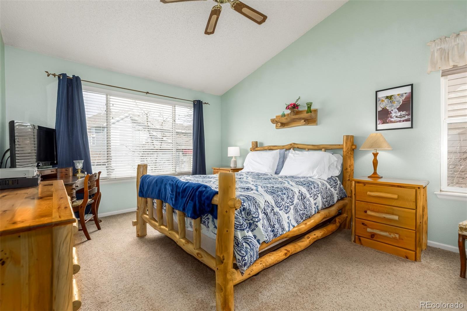 18927 E Saratoga Circle