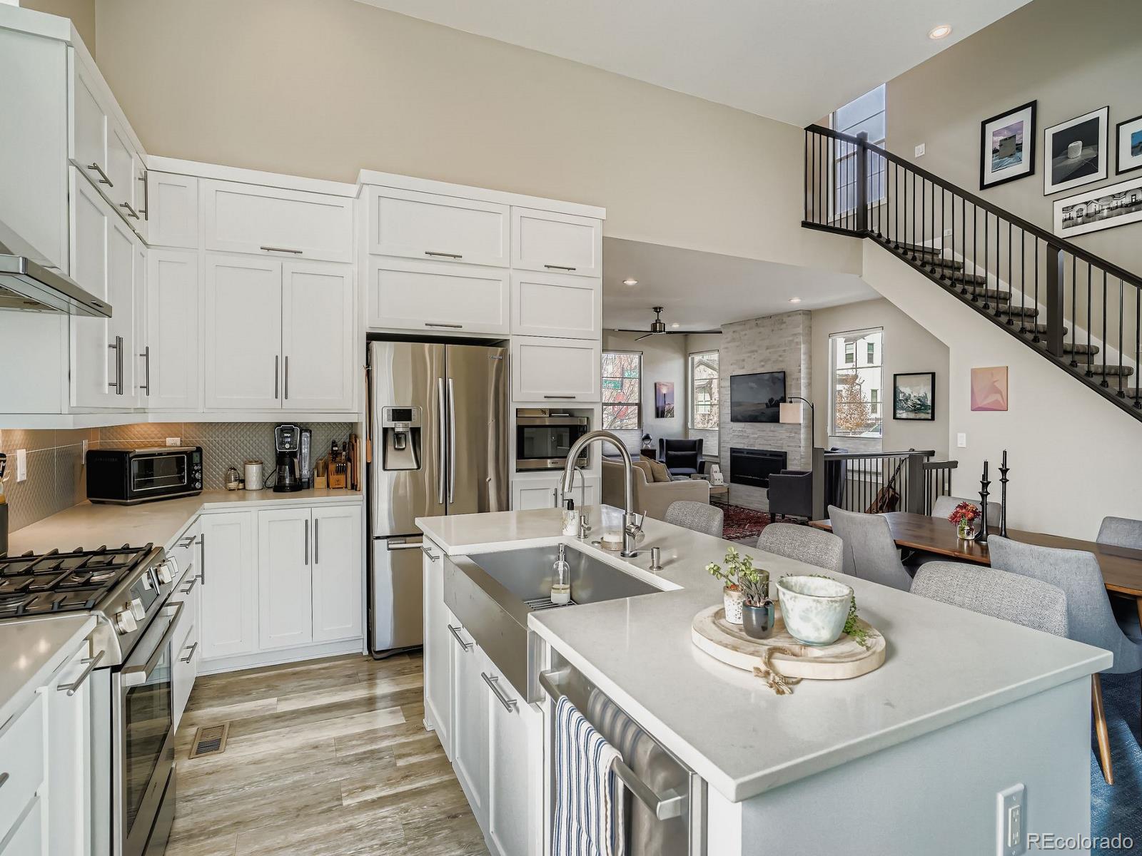 15506 W La Salle Pl Place