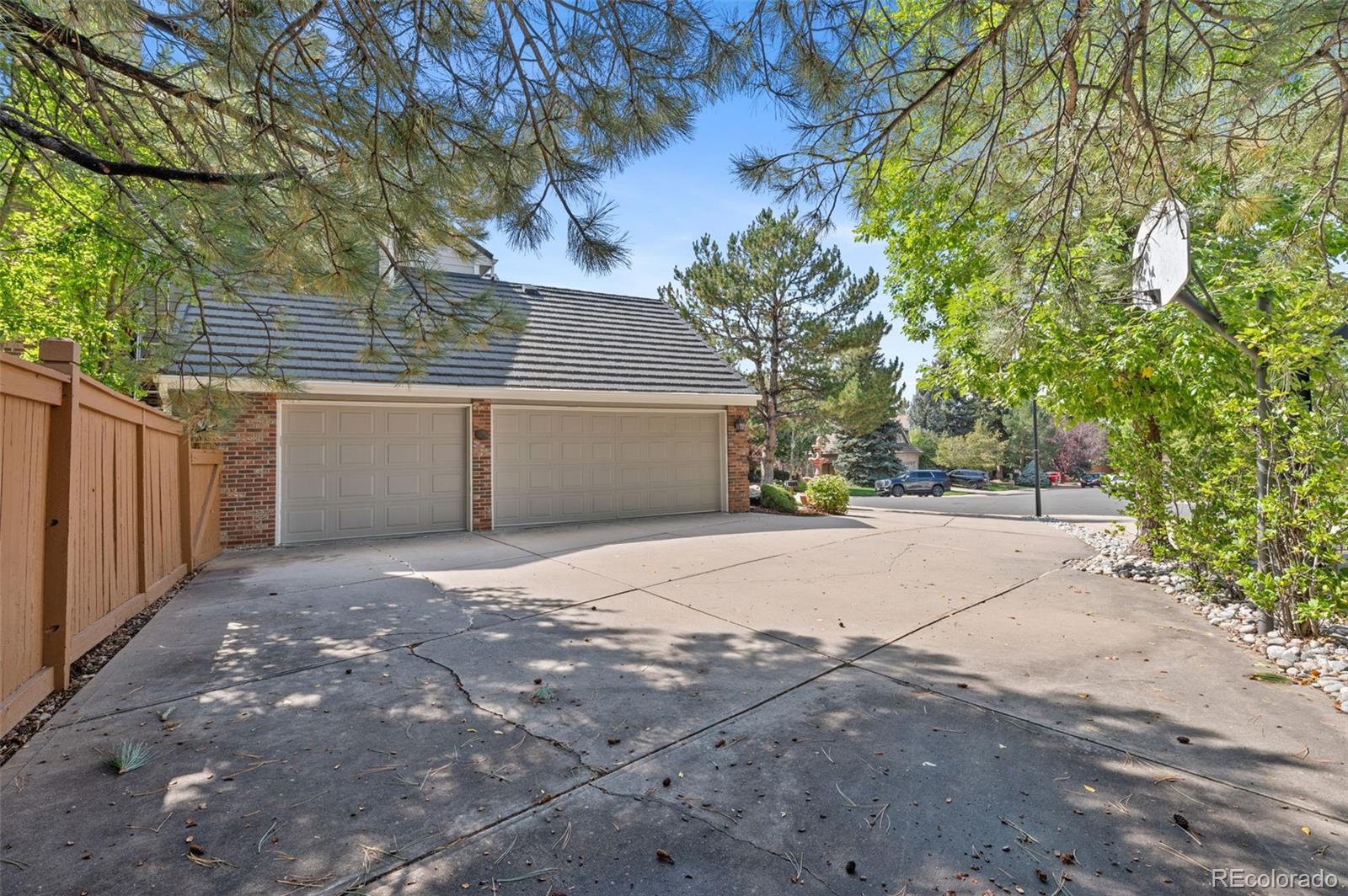 16476 E Powers Place