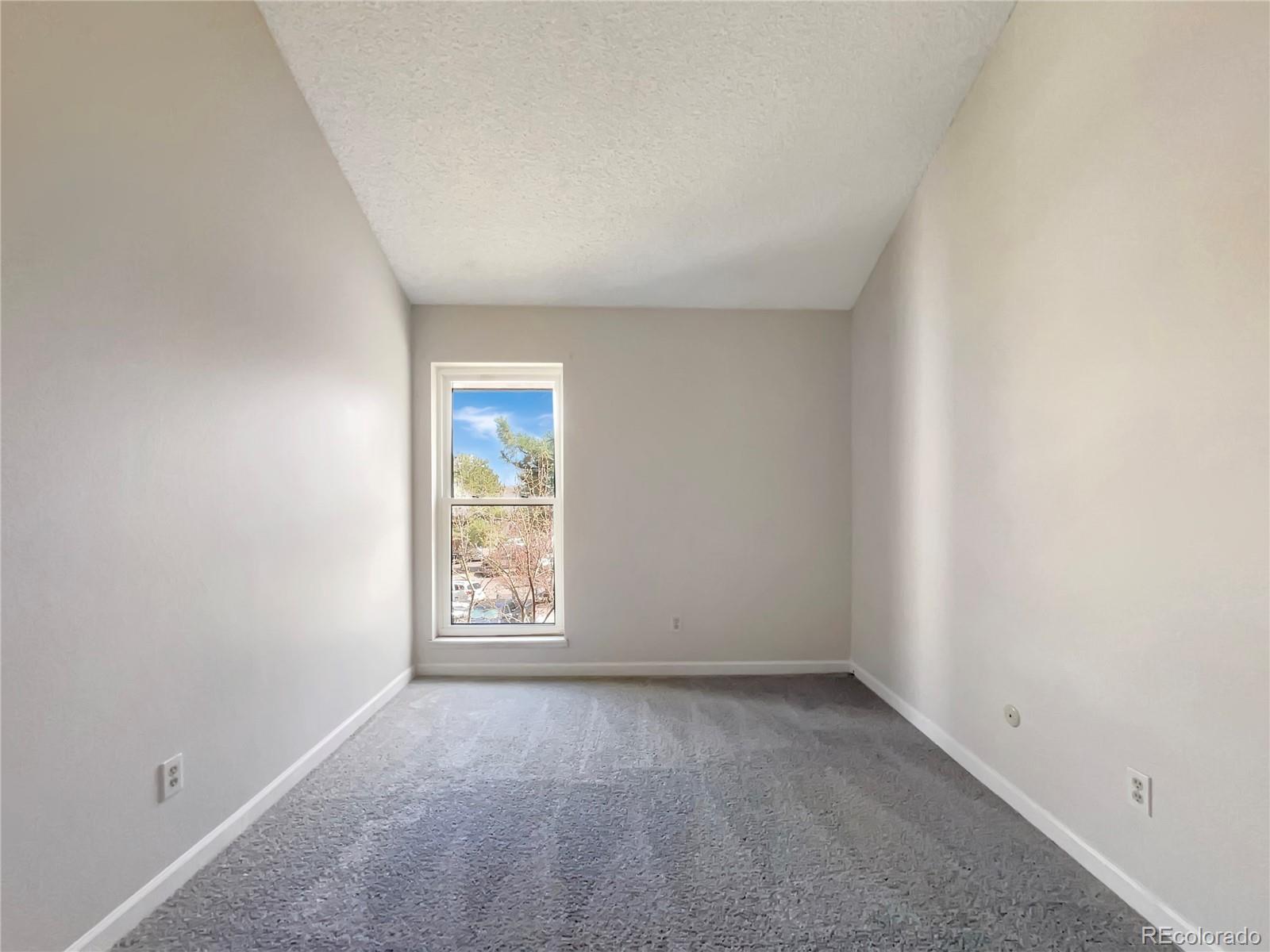 6400 S Dayton Street Unit: H12