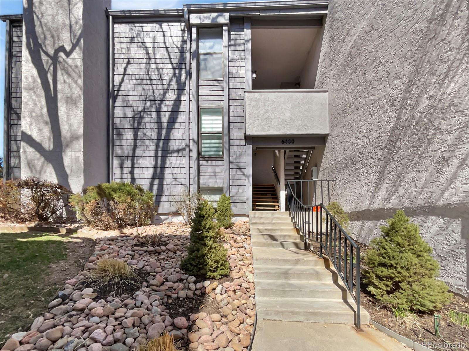 6400 S Dayton Street Unit: H12