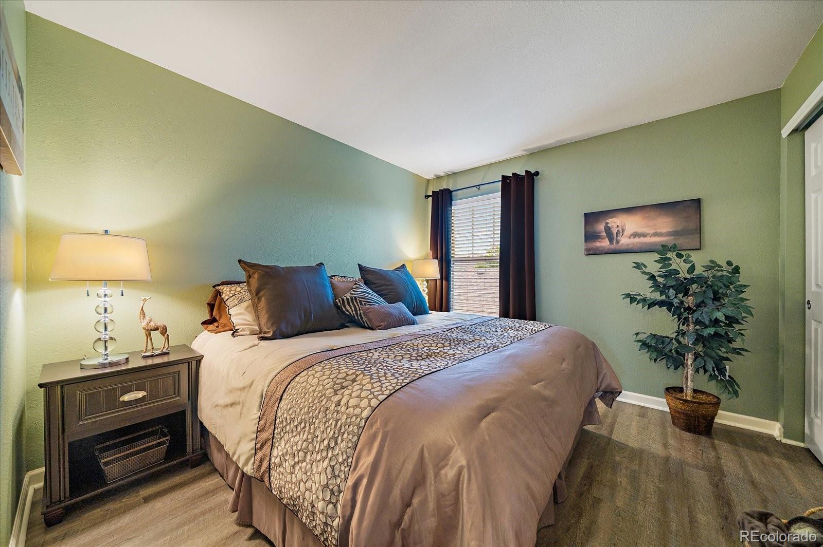22725 E Ottawa Place