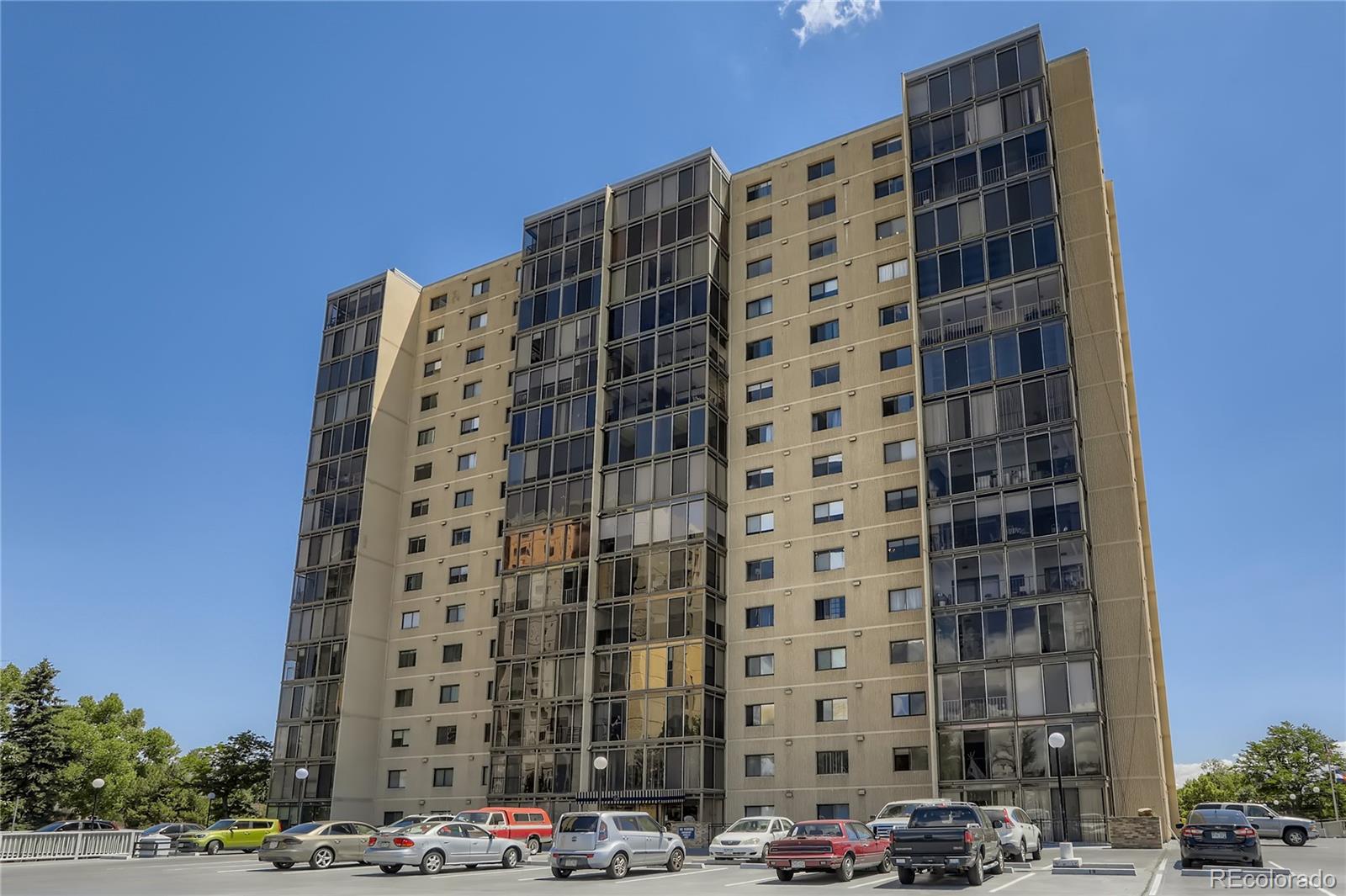 7877 E Mississippi Avenue Unit: 805