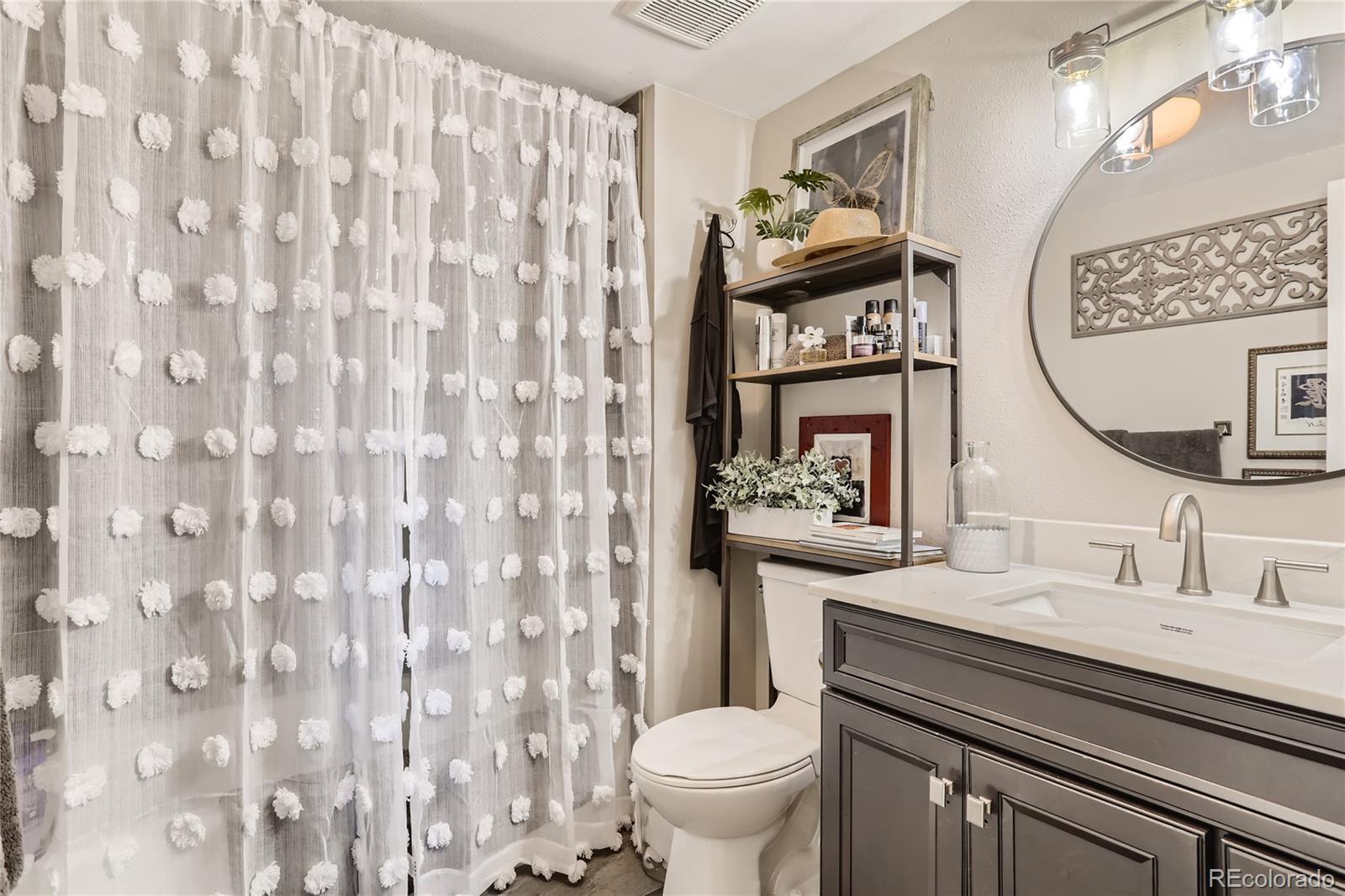 7877 E Mississippi Avenue Unit: 805