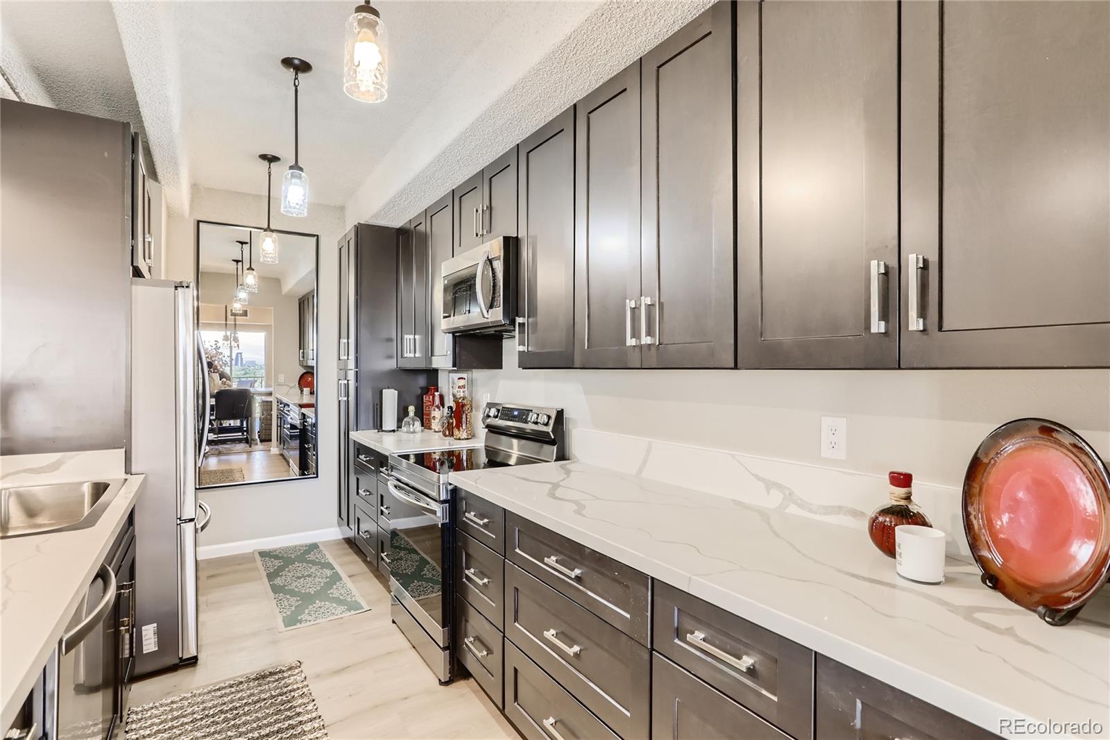 7877 E Mississippi Avenue Unit: 805