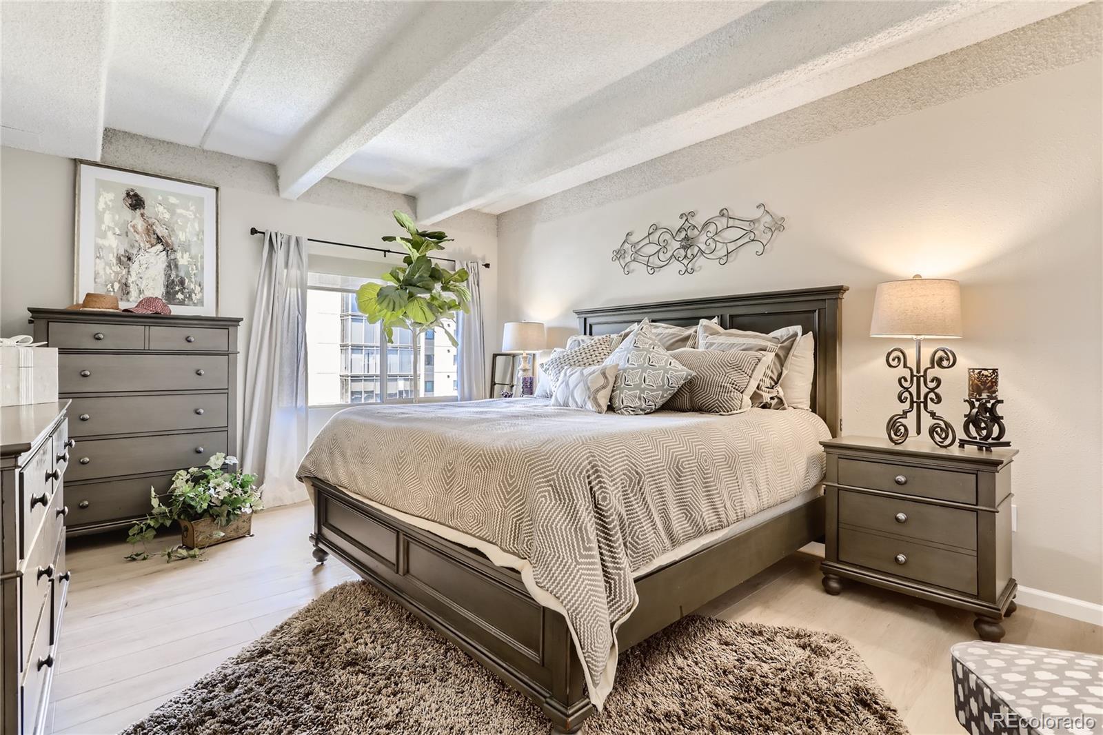 7877 E Mississippi Avenue Unit: 805