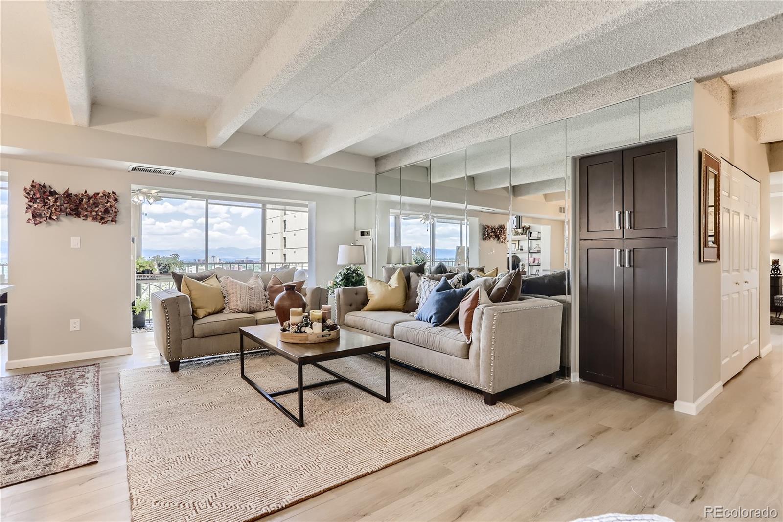 7877 E Mississippi Avenue Unit: 805