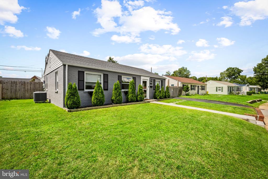 1015 EDGERLY ROAD
