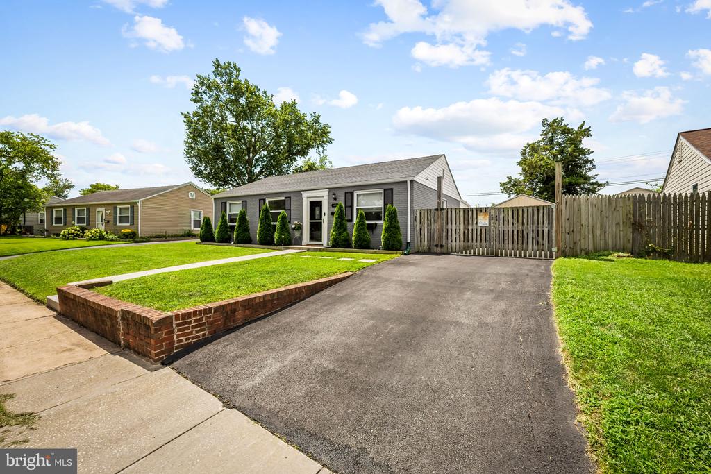 1015 EDGERLY ROAD