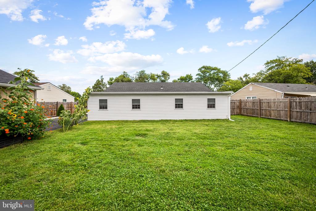 1015 EDGERLY ROAD