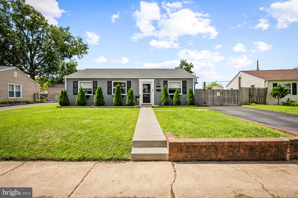 1015 EDGERLY ROAD