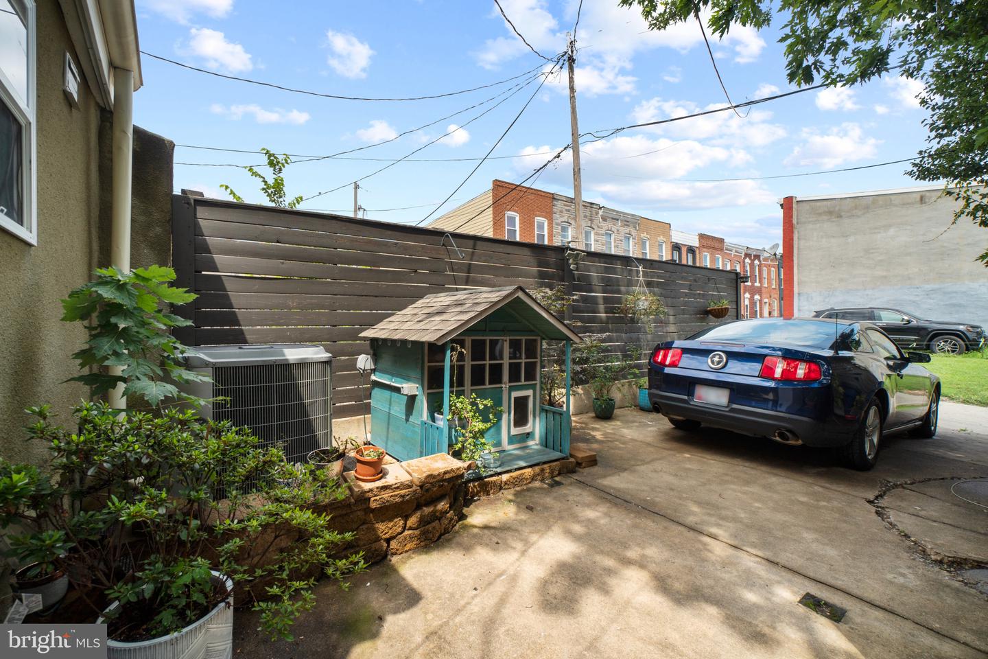2314 E Fairmount Ave