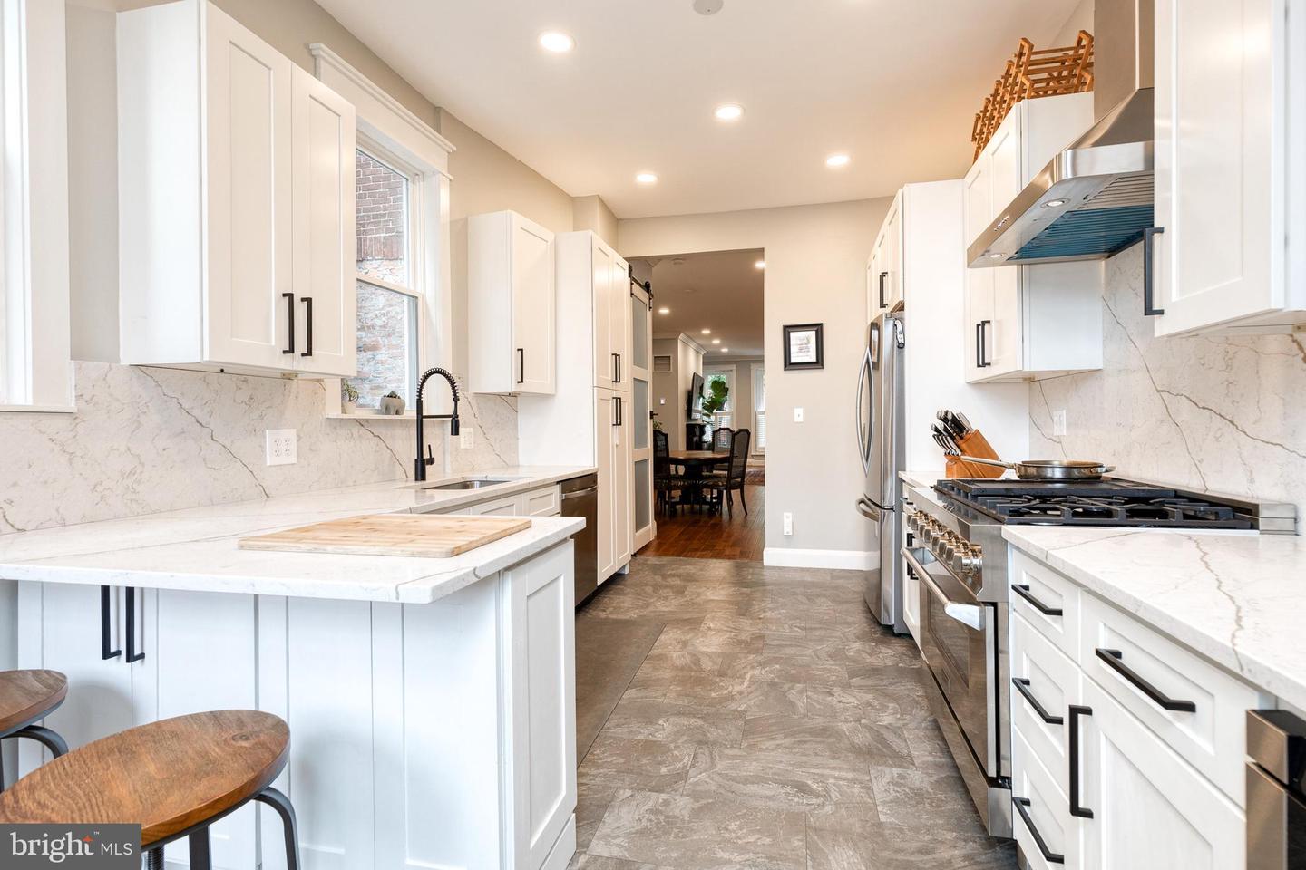 21 N Collington Ave N