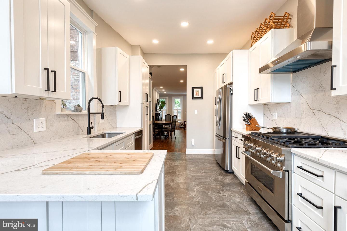 21 N Collington Ave N