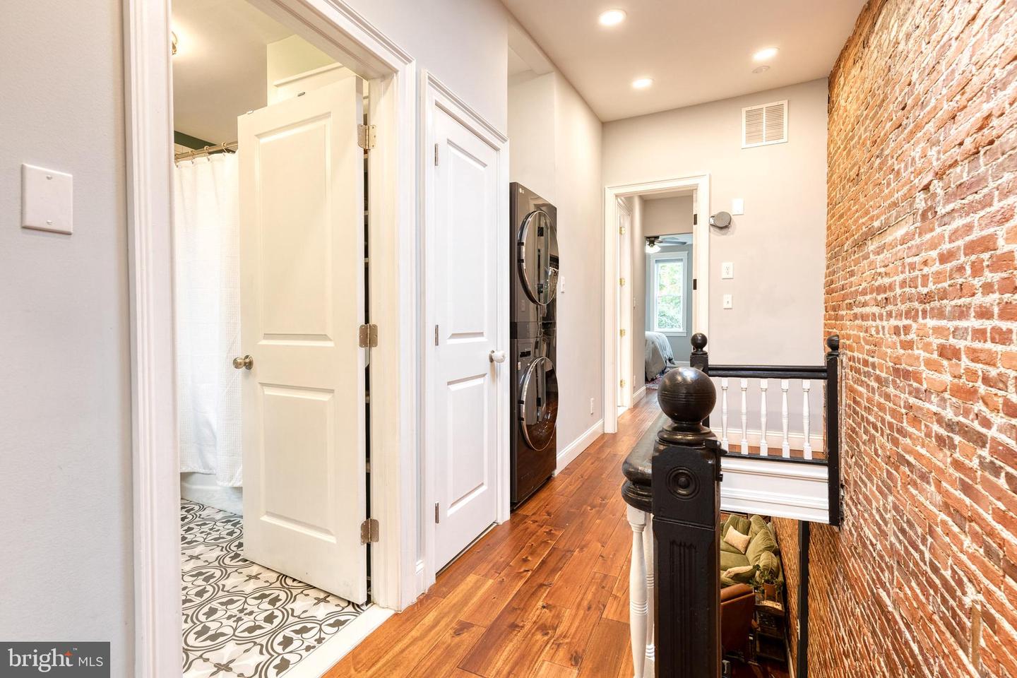 21 N Collington Ave N