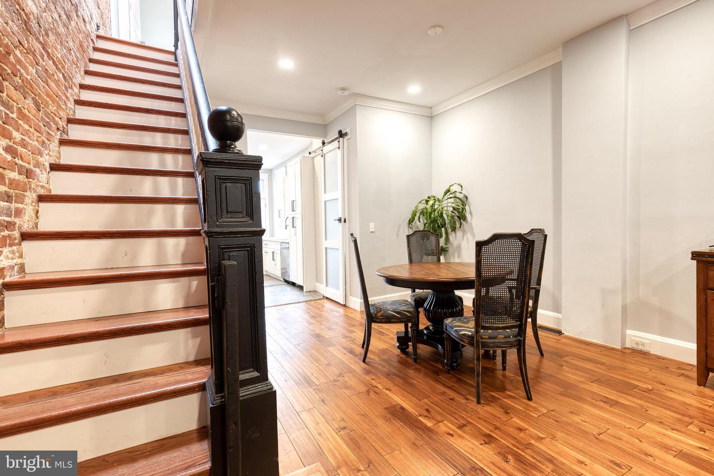 21 N Collington Ave N