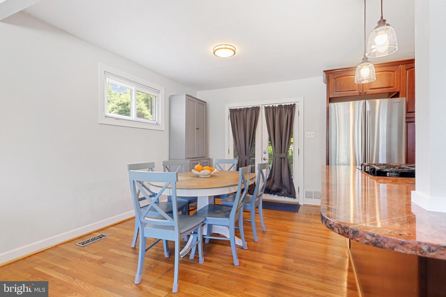 38 Delrey Ave