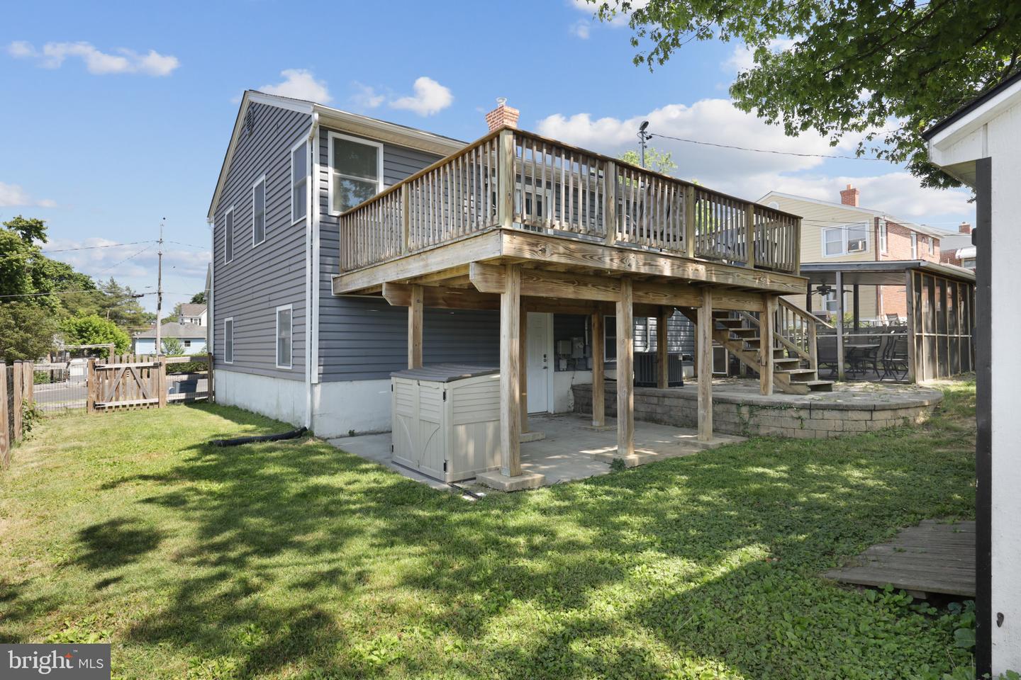 38 Delrey Ave